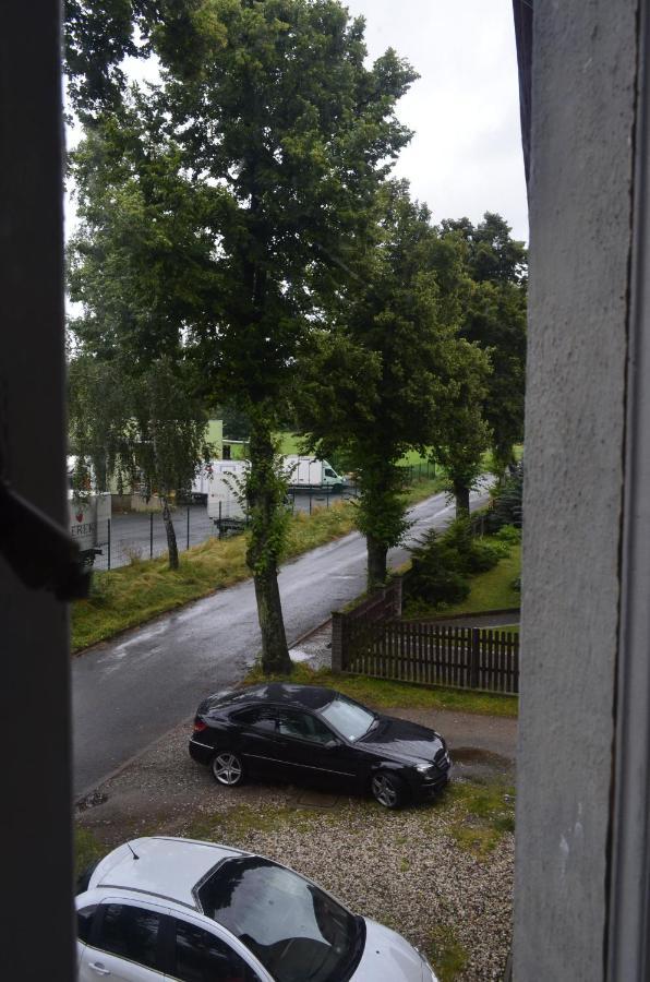Dom Otwarty Apartment Jelenia Gora Luaran gambar